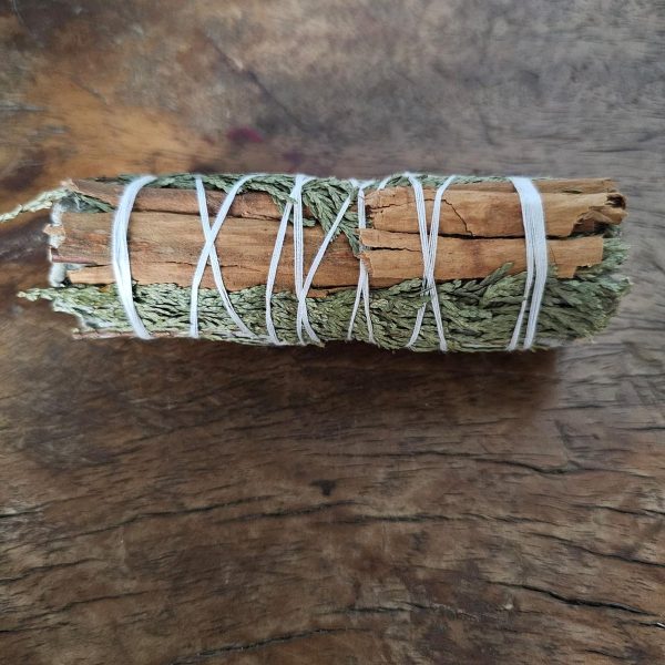 Atado de Hierba - Salvia Blanca, Cedro y Canela