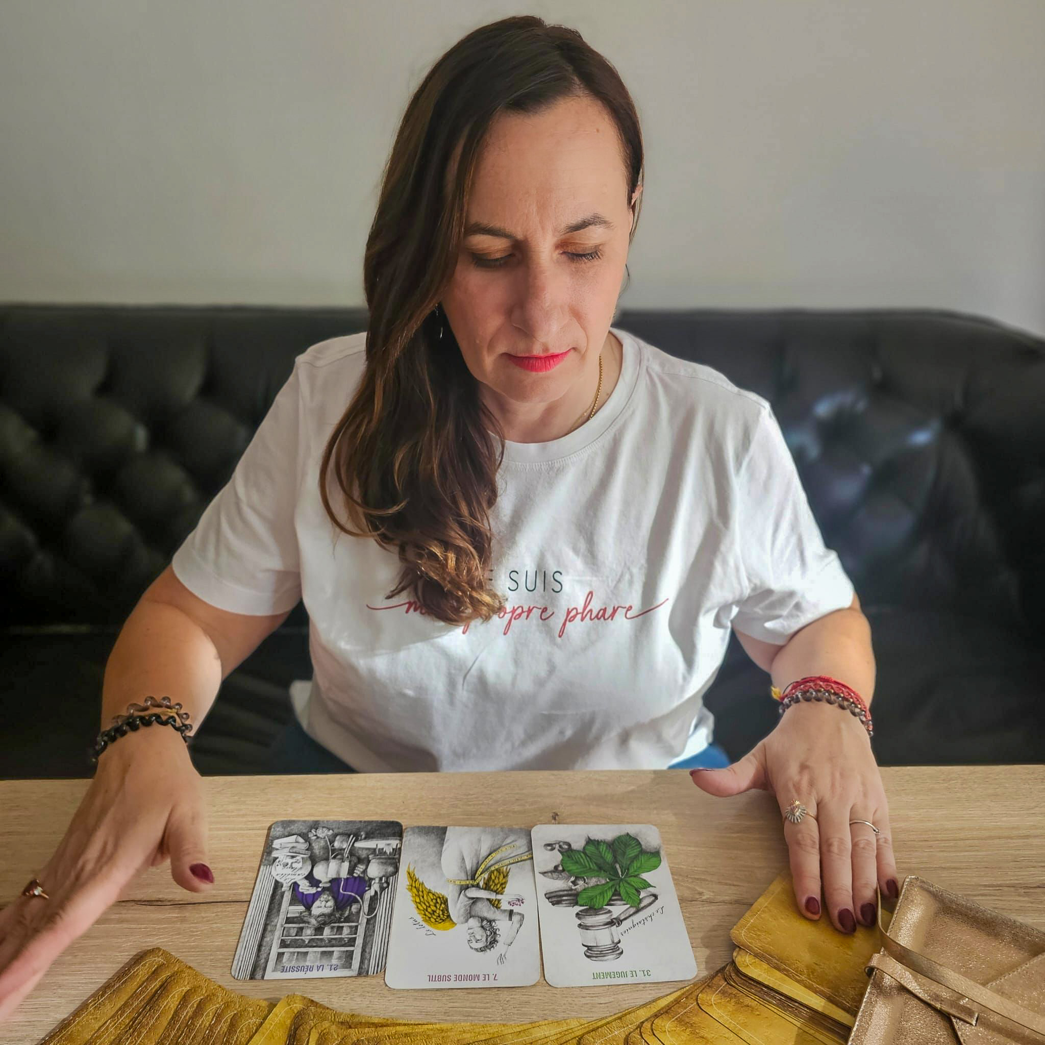 Lecturas de Tarot y Oráculo Lecturas de Tarot y Oráculo