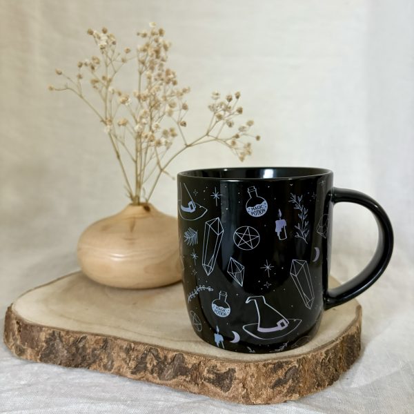 Taza bruja & minerales